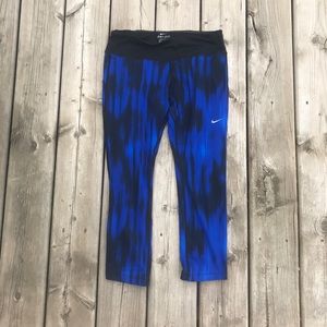 Nike Dri-Fit Cropped Workout Pants